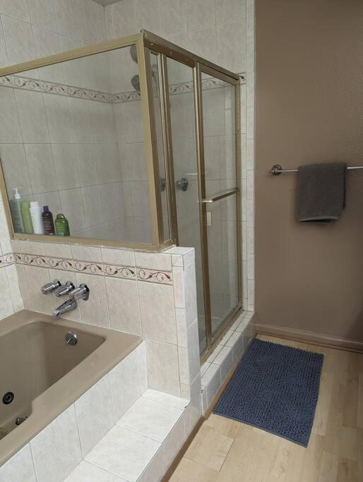 Spacious 2 Bedrooms. Prime Location ลอสแอนเจลิส ภายนอก รูปภาพ