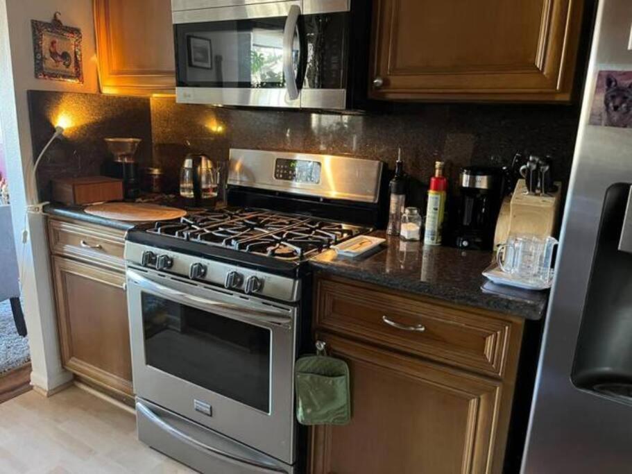 Spacious 2 Bedrooms. Prime Location ลอสแอนเจลิส ภายนอก รูปภาพ
